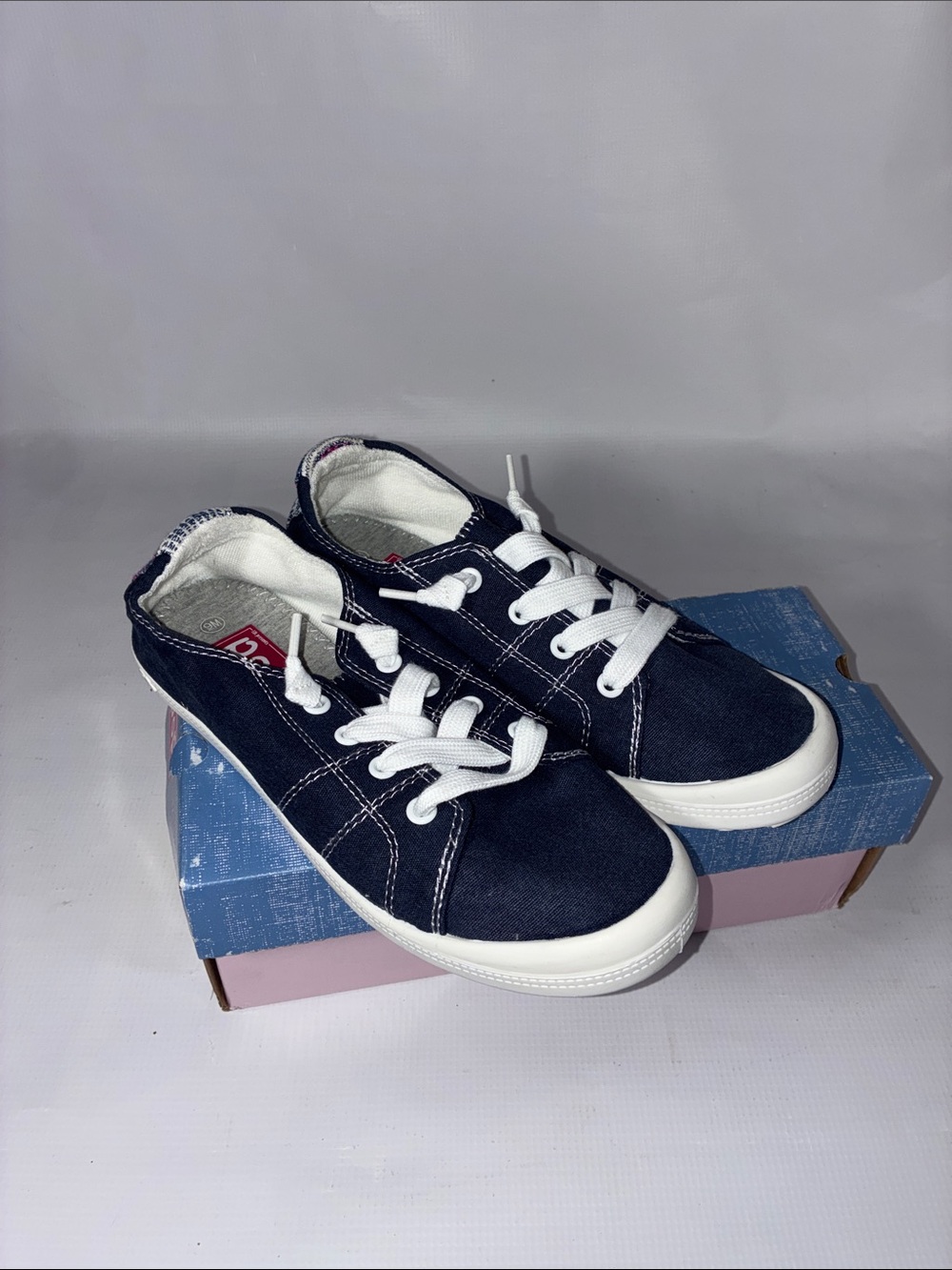 pop Navy Canvas Lace-Up Sneakers with White Accents